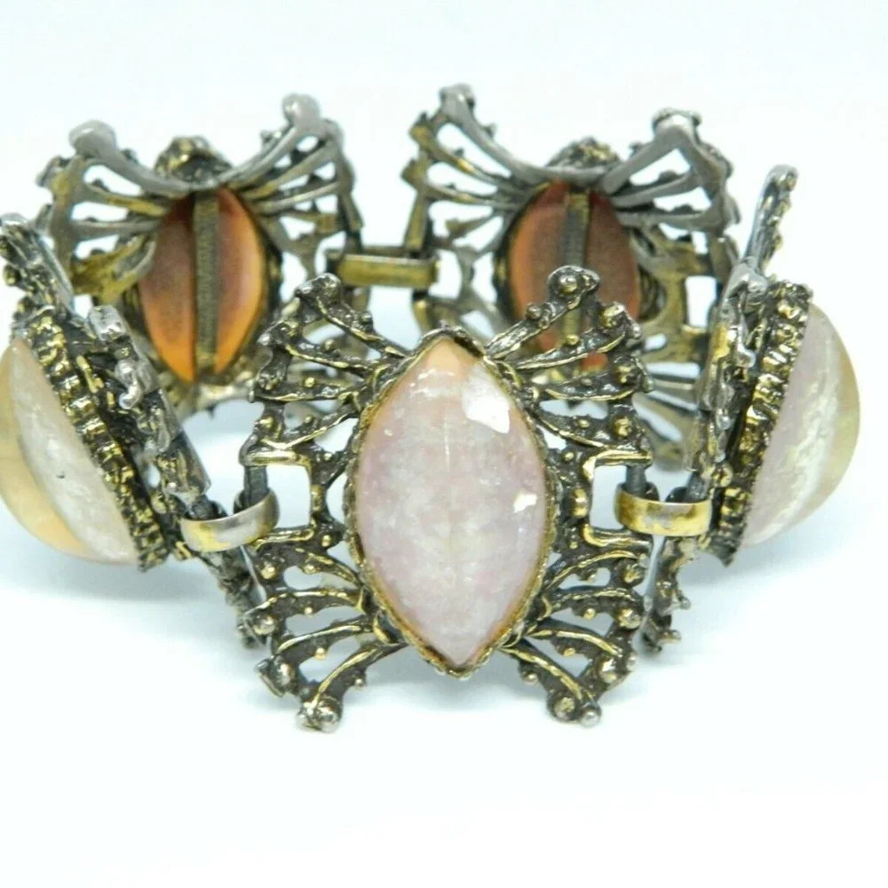 Pink Confetti Lucite Rhinestone Gold Tone Bracelet